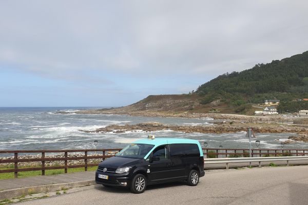 táxis no distrito de viana do castelo taxi Afife Alvarães Amonde Anha Areosa Barroselas e Carvoeiro Cardielos e Serreleis Carreço Castelo do Neiva Chafé Darque Freixieiro de Soutelo Geraz do Lima (Santa Maria, Santa Leocádia e Moreira) e Deão Lanheses Mazarefes e Vila Fria Montaria Mujães Nogueira, Meixedo e Vilar de Murteda Outeiro Perre Santa Marta de Portuzelo São Romão de Neiva Subportela, Deocriste e Portela Susã Torre e Vila Mou Viana do Castelo (Santa Maria Maior e Monserrate) e Meadela Vila de Punhe Vila Franca Cabedelo Amorosa Arcos de Valdevez, Caminha, Melgaço, Monção, Paredes de Coura, Ponte da Barca, Ponte de Lima, Valença, Viana do Castelo, Vila Nova de Cerveira.